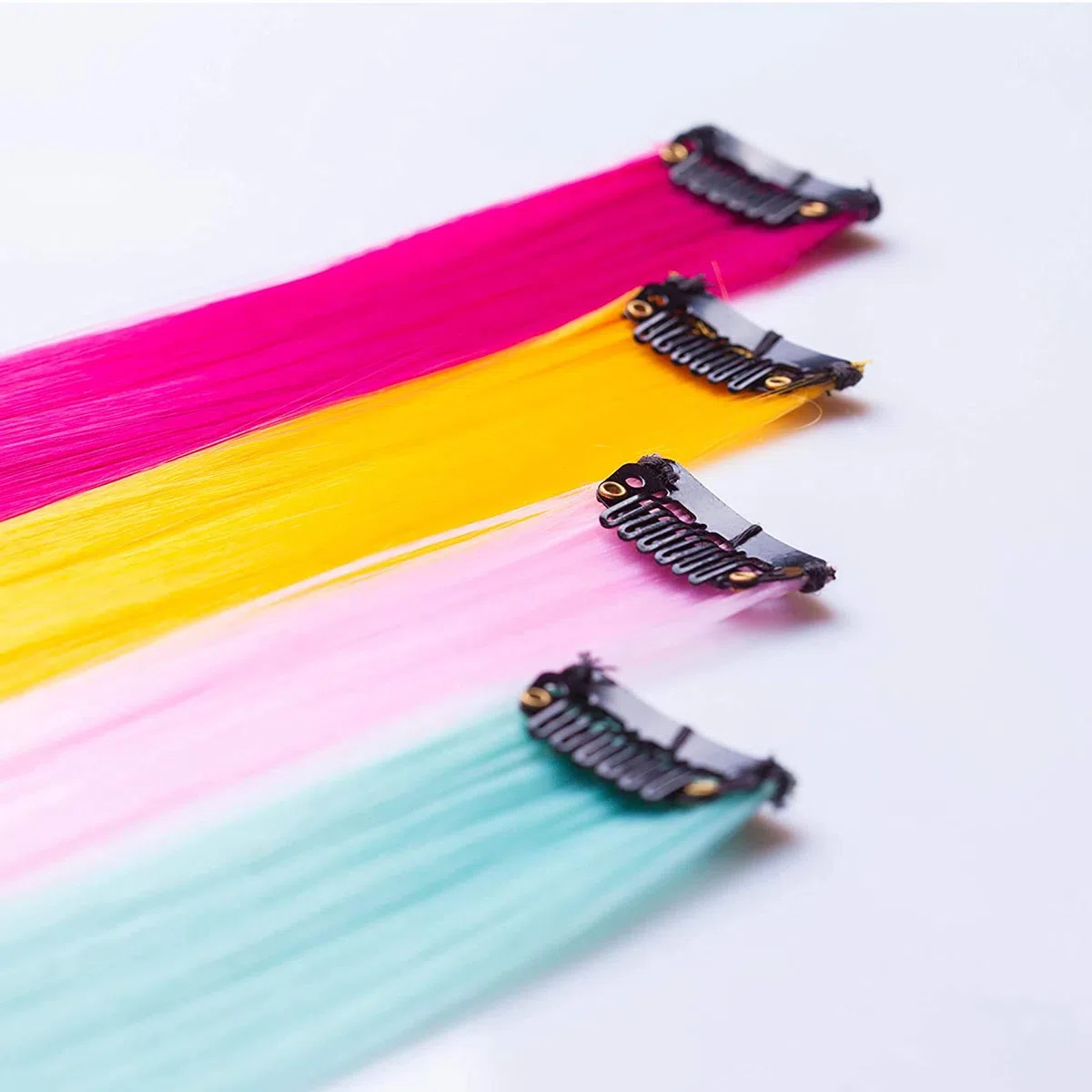 Wig Clip 90 sztuk w kształcie litery U klipsy mocujące metalowe przedłużenia zatrzaskowe miękkie klipsy do włosów DIY 3,3 cm, 2,8 cm, 2,3 cm