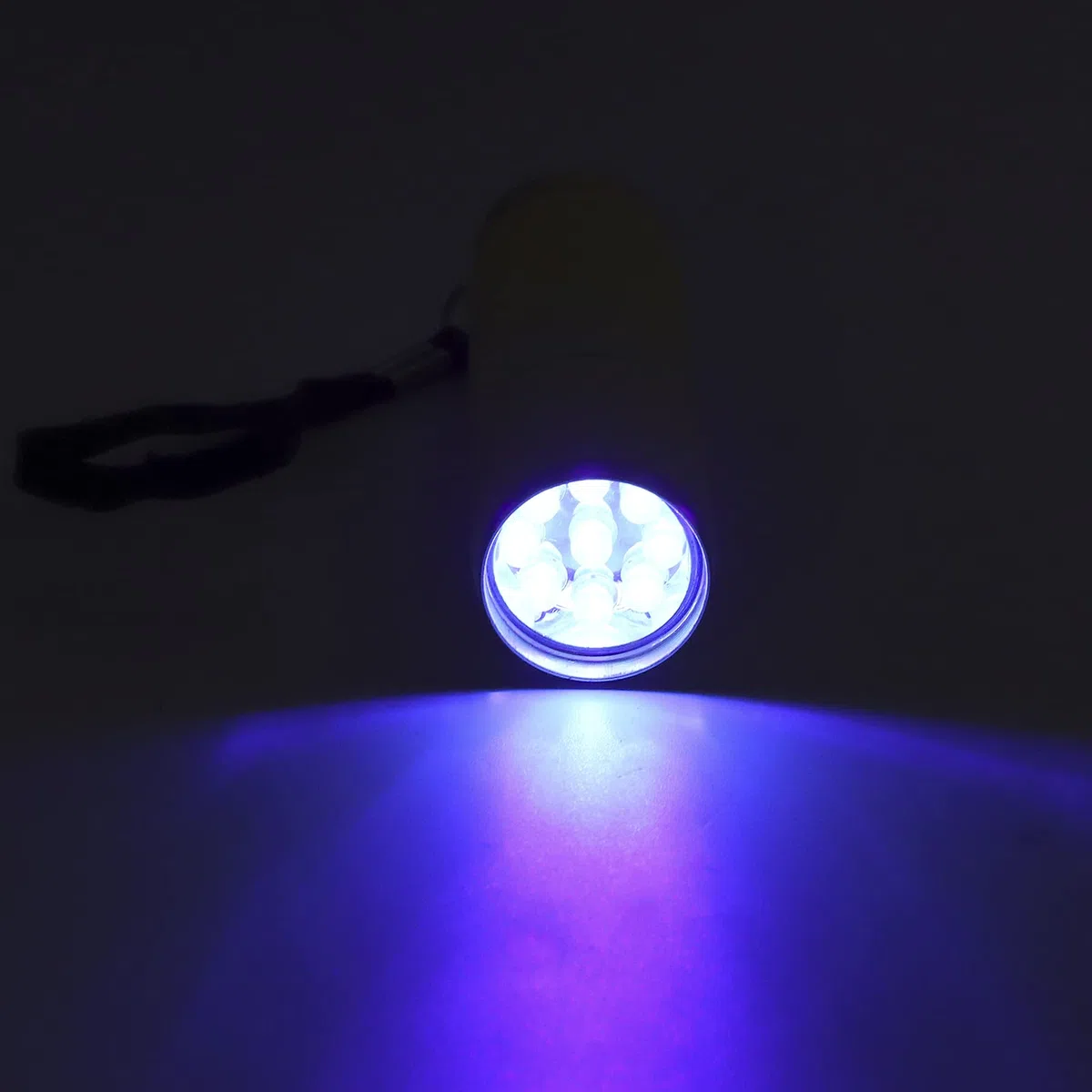 Latarka do paznokci, mini lampa do paznokci UV LED do żelowych paznokci 9 latarka LED przenośna suszarka do paznokci maszyna do paznokci narzędzia do zdobienia paznokci światło UV (zielony)