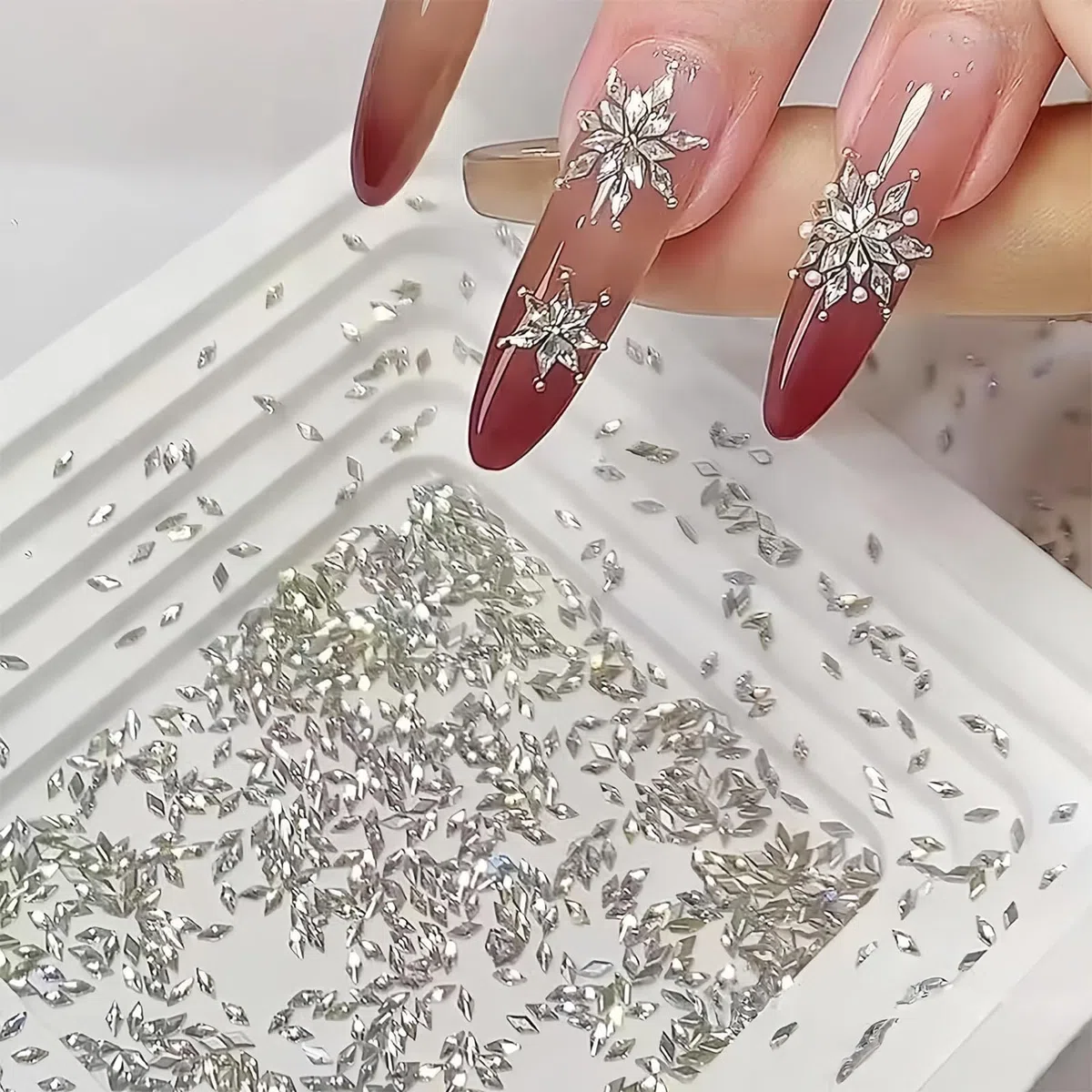 300 sztuk 3 mm Mini Rauten ozdoby do paznokci, błyszczące cyrkonie, mini cyrkonie Rauten do dekoracji paznokci 3D, kryształy do paznokci dla kobiet