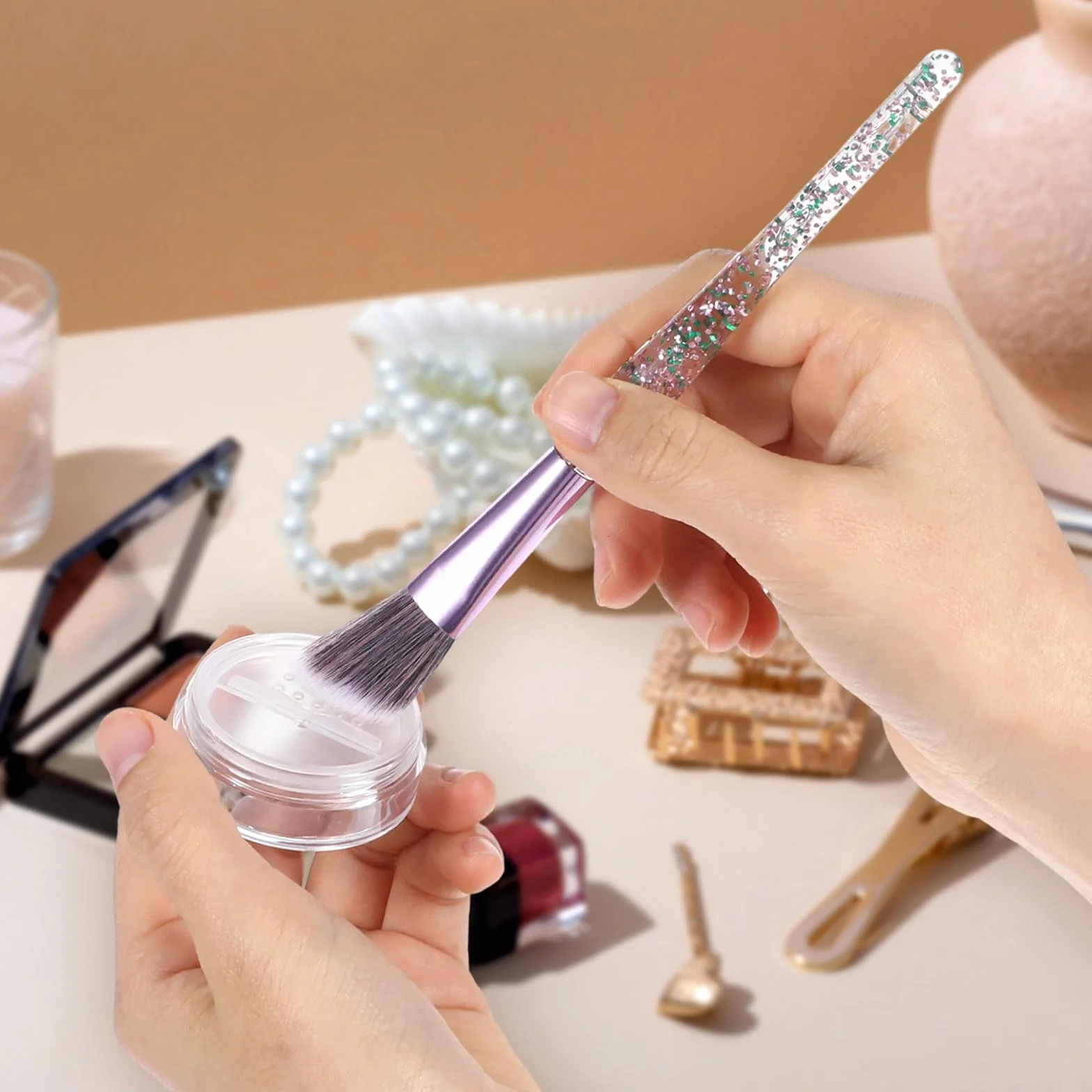 Tyqour 4 przenośne pudrowe puste pojemniki wielokrotnego użytku, 10 g, puste pojemniki na puder, puste pojemniki na puder, zestaw ze zdejmowaną pokrywką, dla kobiet i dziewcząt